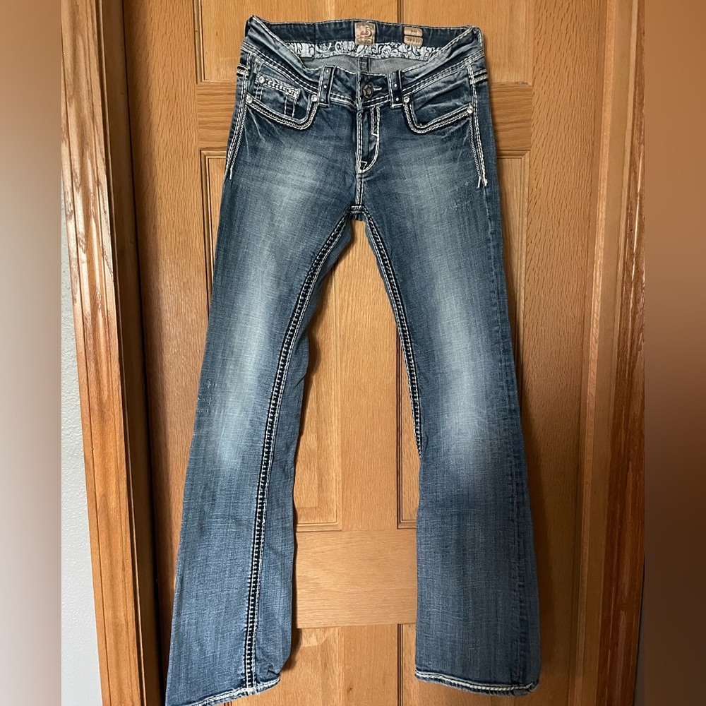 Women’s Studio 5 jeans